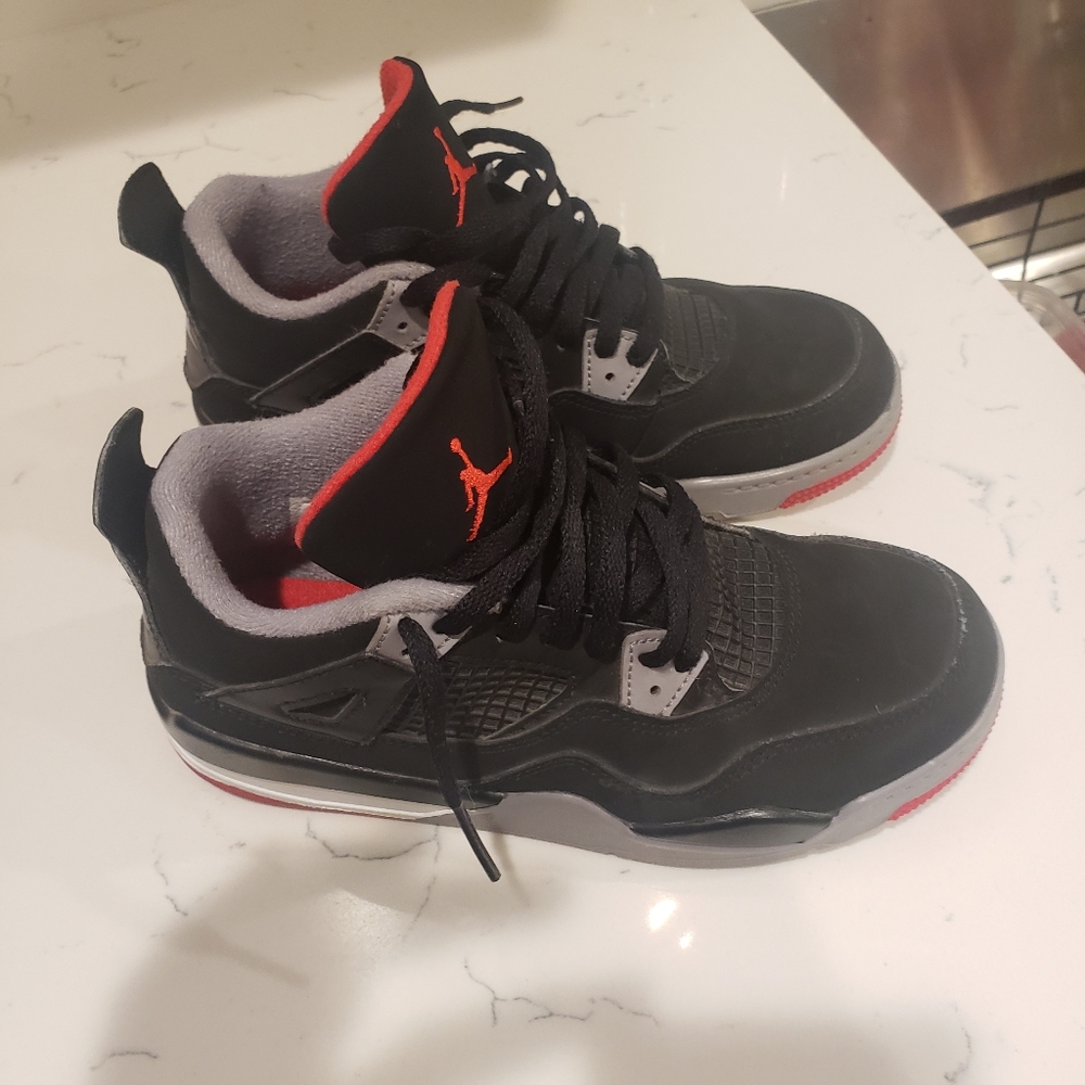 2.5 Youth Jordan